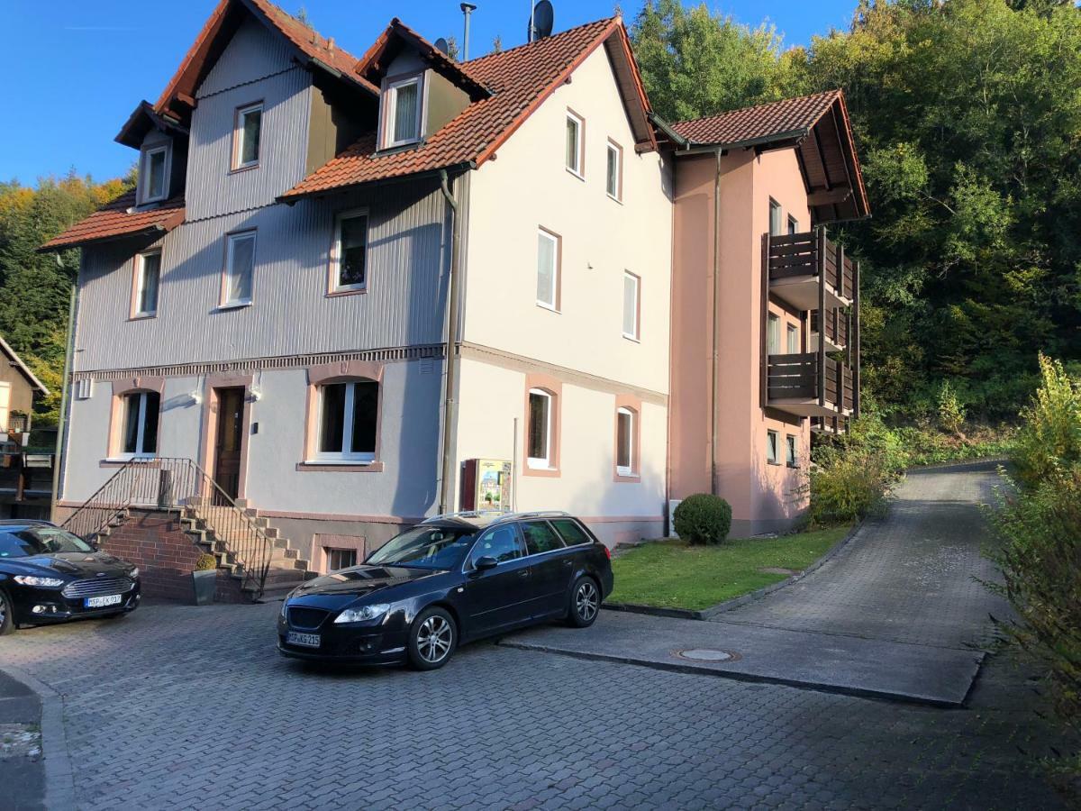 Hotel Zum Waldfrieden à Neuhof  Extérieur photo